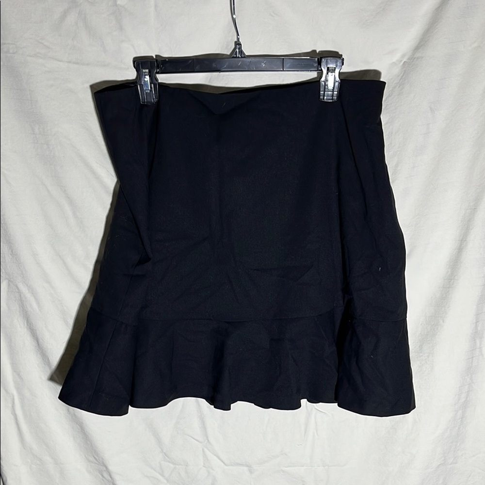 Vince Camuto Black Trumpet Mini Skirt for Cocktail